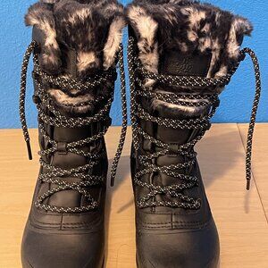 The North Face  Size 7 1/2 Shellista IV Luxe Waterproof BOOTS NWT